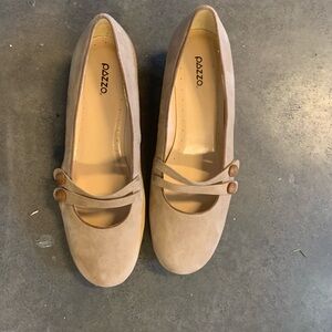 PAZZO Tan Heels Elegant Suede Design